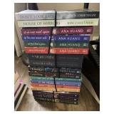 ASSORTED ROMANCE & FANTASY NOVELS, JULIA QUINN,