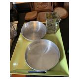 LIME GREEN DAISY SERVING TRAY, WOODEN CARVED