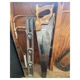 DISSTON HANDSAW W/ WOODEN HANDLE, SANDIA 24 IN.