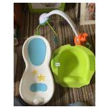 BRIGHT STARTS BABY BATH ACTIVITY BAR, BABY BATH