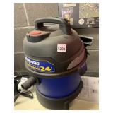 SHOP-VAC 2.5 GALLON 2.4 PEAK HP WET/DRY VACUUM.
