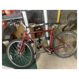 GT OUTPOST MOUNTAIN BIKE, SHIMANO COMPONENTS, RED