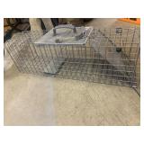 WIRE MESH LIVE ANIMAL TRAP, METAL CARRY HANDLE,