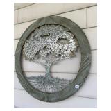 DISTRESSED WOOD METAL TREE OF LIFE WALL ART.