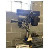 CUMMINS 5-SPEED DRILL PRESS W/ 1/2IN CHUCK,