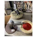 UNR-VERSAL TOOL PNEUMATIC ORBITAL SANDER, QUALITY