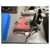 REED CHAIN PIPE VISE N0C14, CAST IRON PIPE VISE.