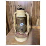 DIETZ THE BLIZZARD VINTAGE KEROSENE LANTERN -