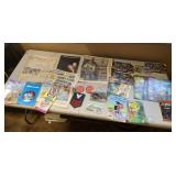 VINTAGE COLLECTIBLES ASSORTMENT - LEGO SYSTEM