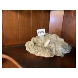 MINERAL SPECIMEN - BARITE CRYSTALS ON MATRIX.