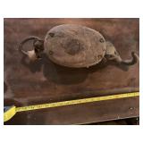 ANTIQUE CAST IRON DOUBLE PULLEY BLOCK W/ HOOK.