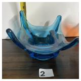 VIBRANT BLUE SPLASH BOWL SMITH GLASS
