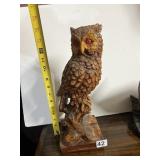 VINTAGE CERAMIC OWL SCULPTURE, DETAILED FEATHER