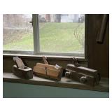 ASSORTED VINTAGE WOOD PLANES - MIXED MAKERS.