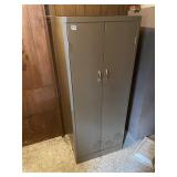 METAL STORAGE CABINET 24X20X62.