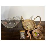 CREATIVE CRAFTS GEESE FIGURINES, PAINTED GLASS