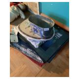 METAL SNOWMAN CONTAINER, ASSORTED WOVEN PLACEMATS