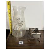 MARSHMALLOW TOASTER AND GLASS PITCHER