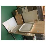 KITCHEN BAKEWARE & CUTTING BOARDS - CERAMIC