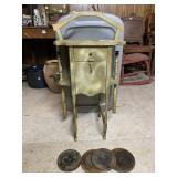 HUMIDOR, TOP RAIL NEEDS REPAIR