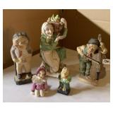 VINTAGE CERAMIC FIGURINES - MADE IN JAPAN,
