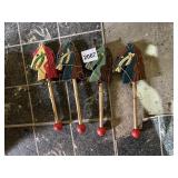 SET OF 5 HORSE HEAD ORNAMENTS - WOODEN DOWEL