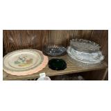 ASSORTED CERAMIC AND PRESSED GLASS PLATES,
