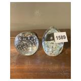 PAIR ART GLASS PAPERWEIGHTS - APPLE W/ BUBBLE &