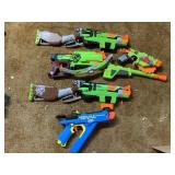 5 NERF GUNS