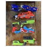 5 NERF GUNS