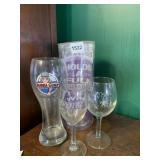 GLASSWARE - BUBBA GUMP SHRIMP CO., WINE HOLDS A