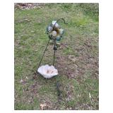 SOLAR FLOWER GARDEN STAKE, CLAM SHELL.