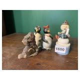 WILLIE THE PENGUIN SALT AND PEPPER, RUDOLPH