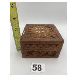 WOOD CARVED TRINKET BOX, FLORAL RELIEF, INLAID