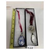 DECORATIVE ORNAMENT SET, RHINESTONE ACCENTS,