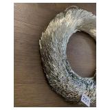 SILVER-TONE METAL ROD DECORATIVE WREATHS,