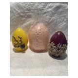 EGG-SHAPED DECORATIVE CANDLES, FLORAL APPLIQUE,