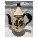 METLOX TOFFY CERAMIC TEAPOT W/ ROOSTER MOTIF,