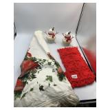 LOWRY DESIGNS MR SNOW CUPCAKE HOLDERS, RED