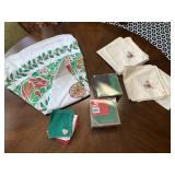 HOLIDAY TABLECLOTH, EMBROIDERED DINNER NAPKINS W/