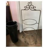 METAL SCROLLWORK PLANTER HOLDER W/ THREE RINGS,
