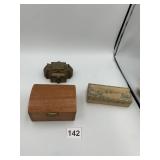 WOODEN CASKET W/ BRASS-TONE HARDWARE, DECORATED