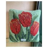 HOOKED RUG STYLE DECORATIVE PILLOW, FLORAL