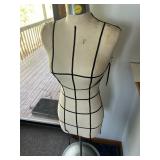 DRESS RITE FORMS CANVAS DRESS FORM, GRIDDED