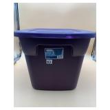 STERILITE PLASTIC STORAGE TOTE W/ LID, PURPLE, 18