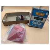 LIFE-LIKE LANDSCAPING GRASS NIB, PLASTICVILLE