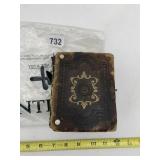 VICTORIAN ERA LEATHER PHOTO ALBUM, GILT