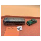 TOOTSIETOY DIE-CAST METAL BUS MODEL 747 & MASTER