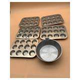MIRRO ALUMINUM MUFFIN PANS (5), ALUMINUM MIXING