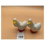 CERAMIC DUCK SALT & PEPPER SHAKERS, WHITE W/